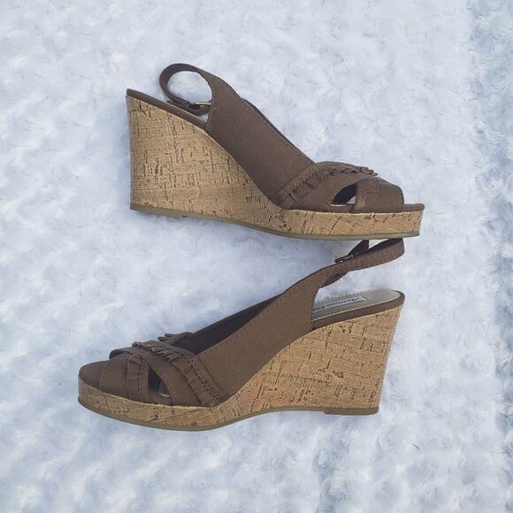 American Eagle size 9.5 brown canvas open toe wedge heel - Picture 2 of 6